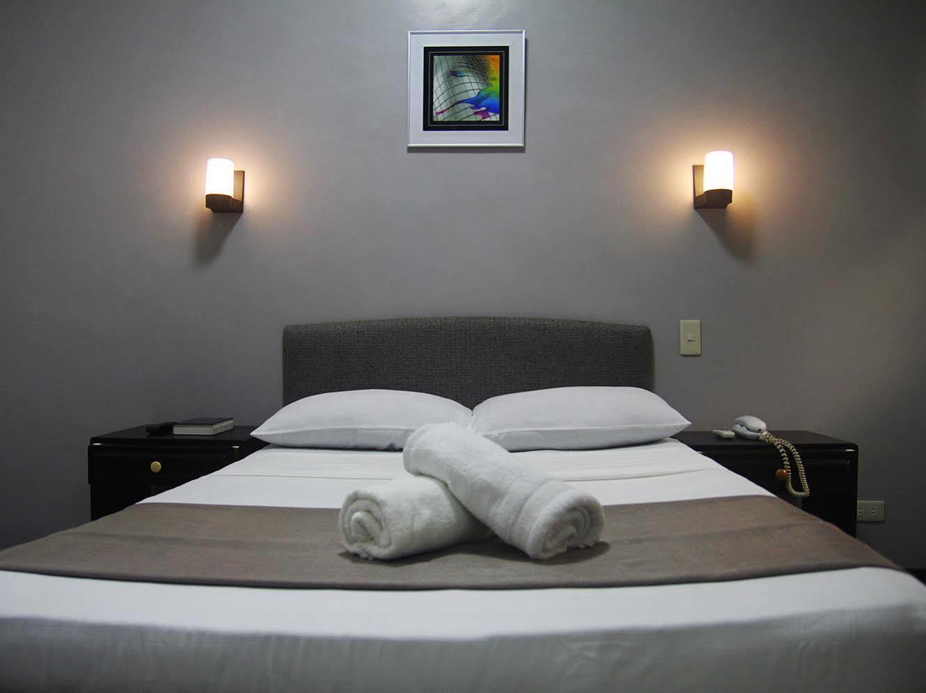 Catanduanes Midtown Inn Virac Eksteriør billede
